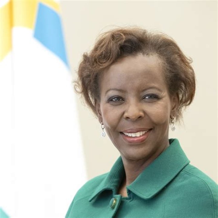 Louise Mushikiwabo Biography, Age, Height, Husband, Net Worth, Family