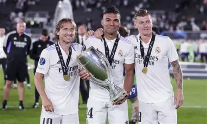 
Luka Modric Laments Real Madrid’s Sale Of Casemiro 