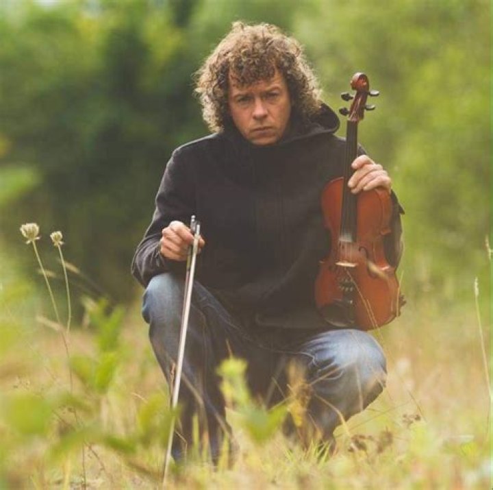 Luke Cosgrave Biography, Age, Height, Wife, Net Worth, Family