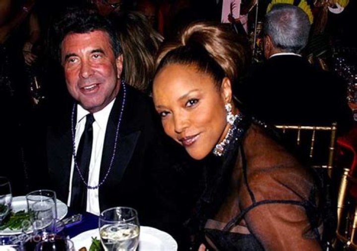 Lynn Whitfield Net Worth, Age. Meet Her Husband 2022.