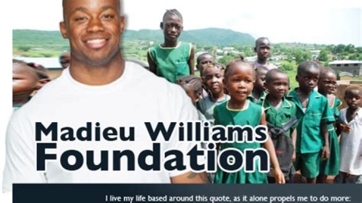 Madieu Williams Biography, Age, Height, Wife, Net Worth, Family