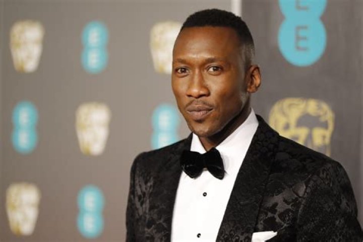 Mahershala Ali Biography, Age, Height, Wife, Net Worth, Family
