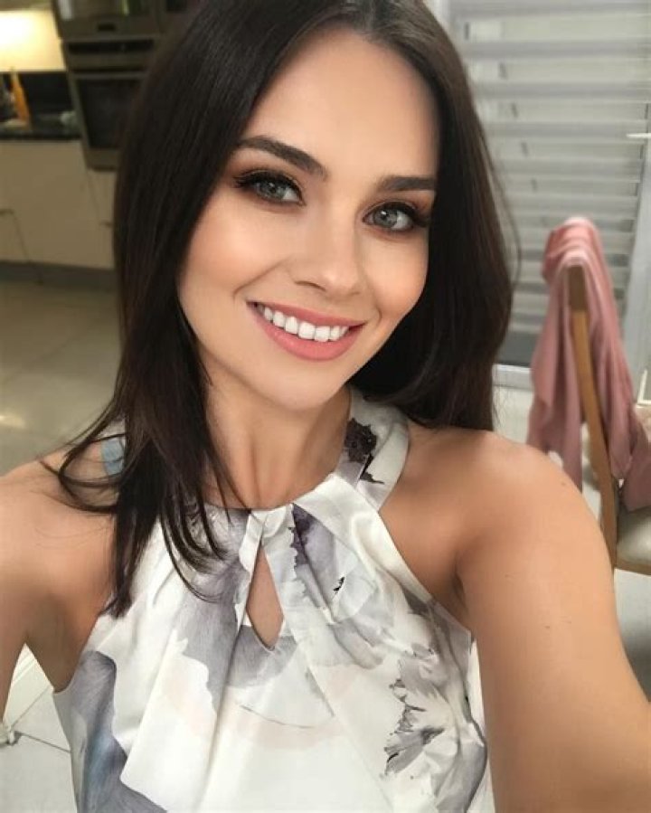 Mairead Carlin (World Music Singer) - Age, Birthday, Bio, Facts, Family, Net Worth, Height & More