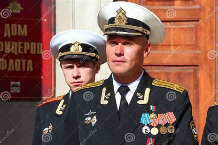 Maksim Averin Biography, Age, Height, Wife, Net Worth, Family