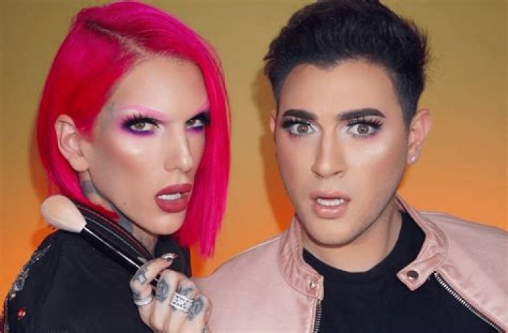 Here’s What We Know About the Drama Going Down Between Manny MUA and Jeffree Star