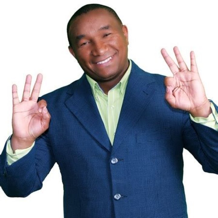 Manolo Ozuna (Movie Actor) - Age, Birthday, Bio, Facts, Family, Net Worth, Height & More