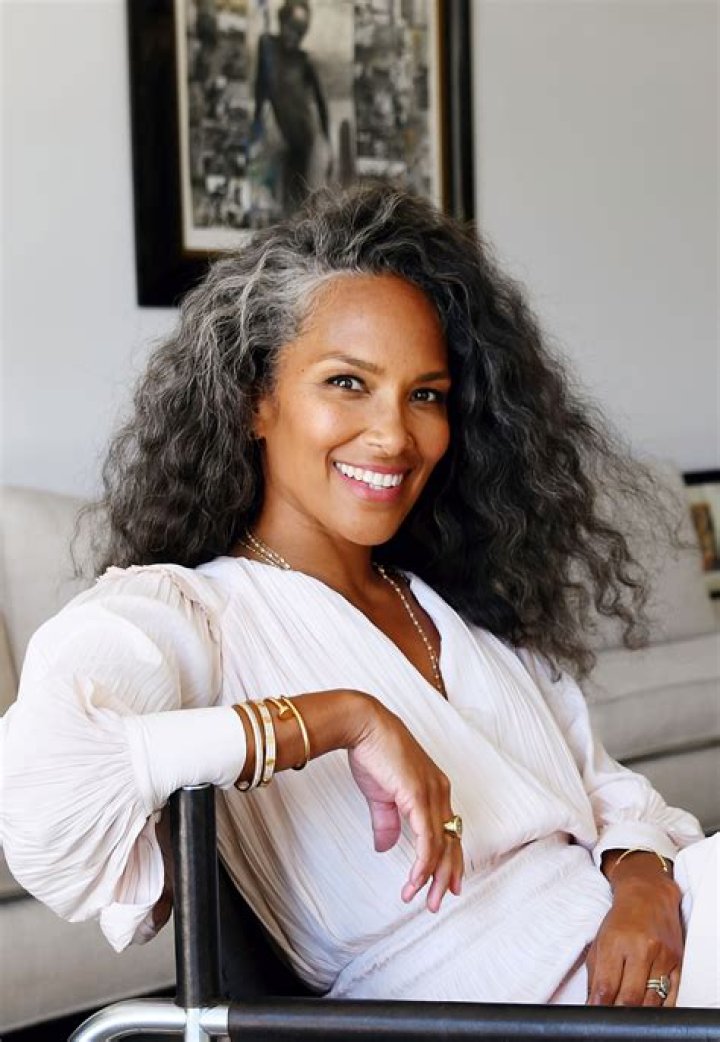 Mara Brock Akil Biography, Age, Height, Husband, Net Worth, Family