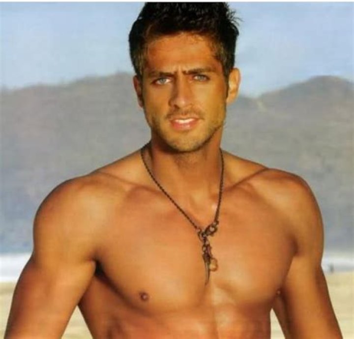 Marco Méndez Biography, Age, Height, Wife, Net Worth, Family