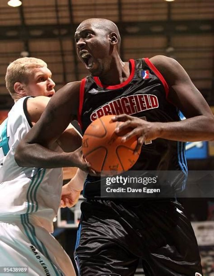 Marcus Campbell Biography, Age, Height, Wife, Net Worth, Family