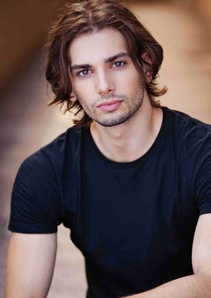 How tall is Marcus Vanco