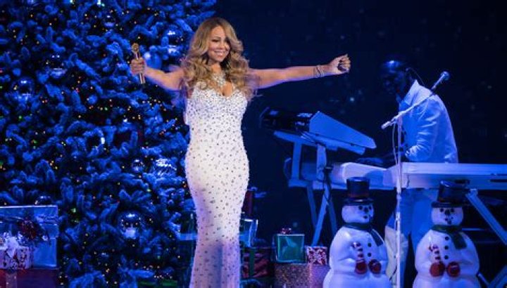 Christmas Choir Sues Mariah Carey For Being a Big Ol’ Scrooge (EXCLUSIVE)