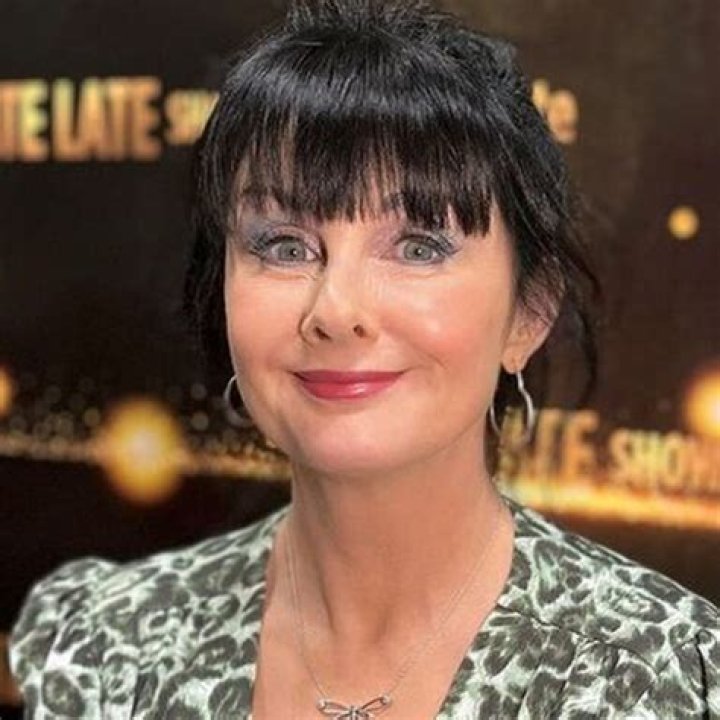 
Marian Keyes Height, Weight, Net Worth, Age, Birthday, Wikipedia, Who, Instagram, Biography 