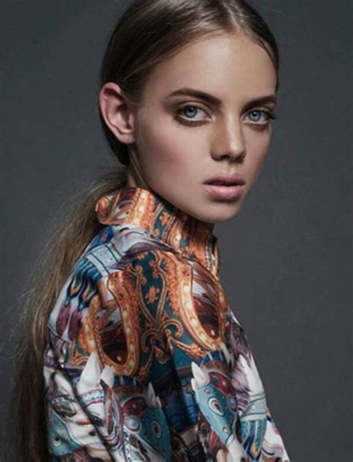Mariana Zaragoza (Model) - Age, Birthday, Bio, Facts, Family, Net Worth, Height & More