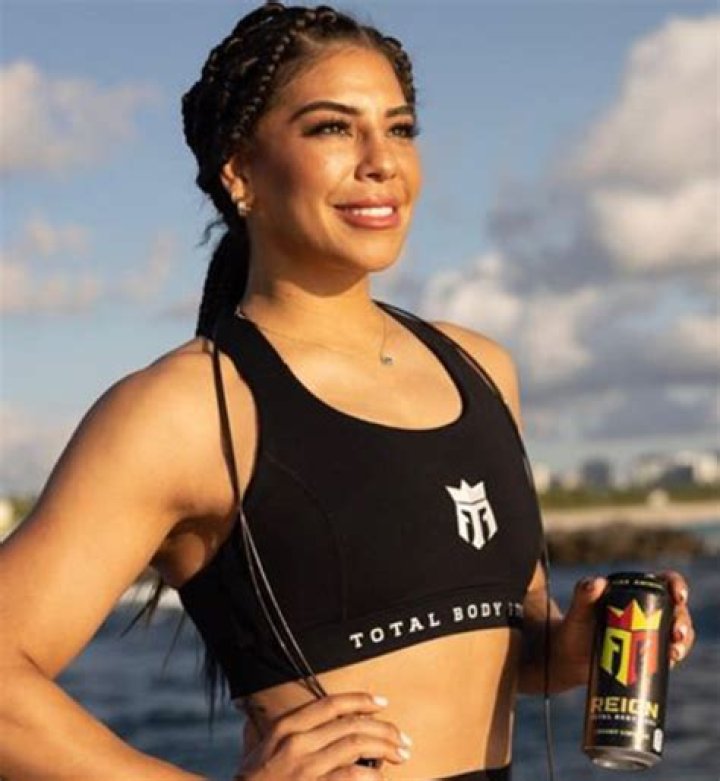 Maricela Cornejo (Boxer) - Age, Birthday, Bio, Facts, Family, Net Worth, Height & More