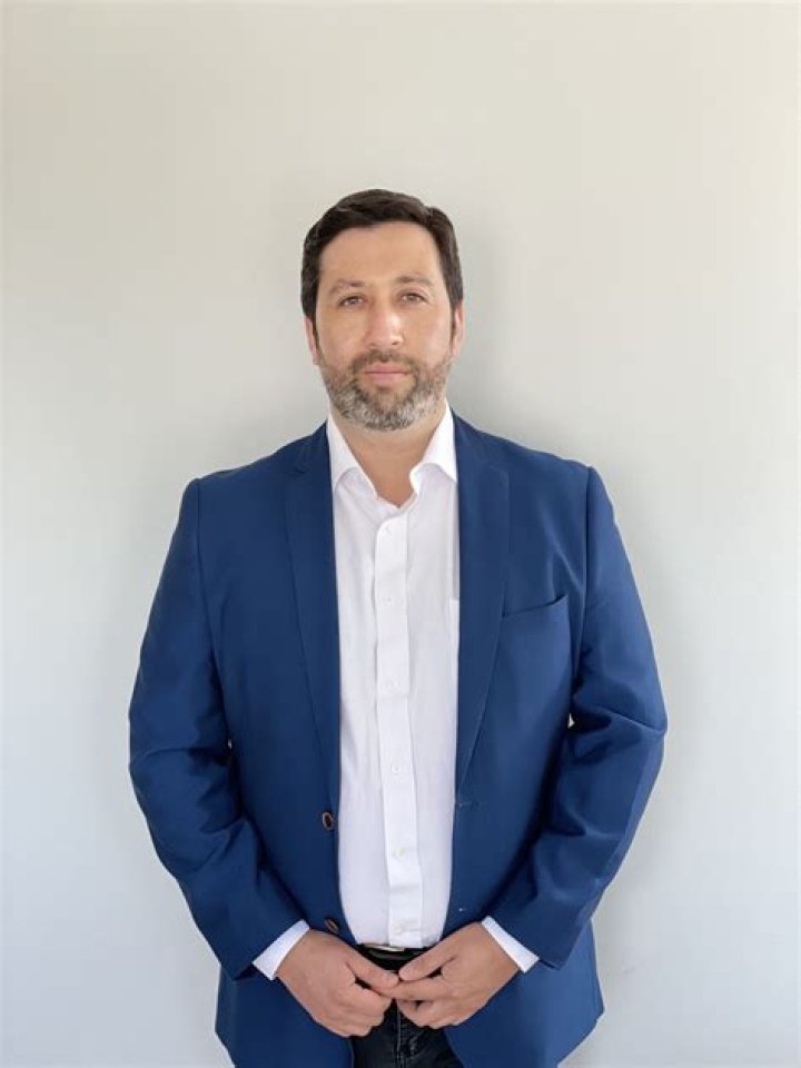 Mario Quezada Biography, Age, Height, Wife, Net Worth, Family