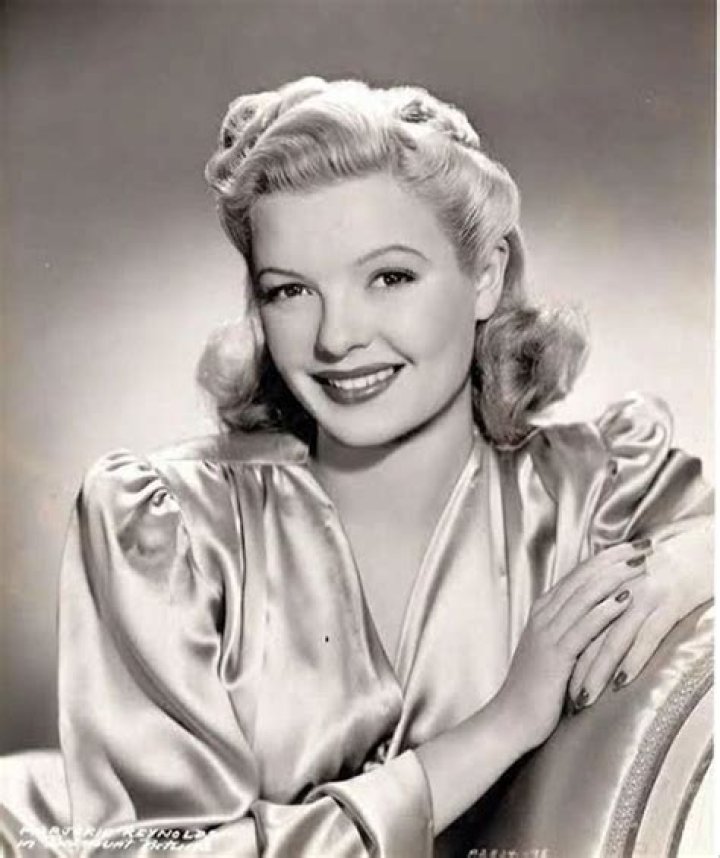 Marjorie Reynolds (Movie Actress) - Age, Birthday, Bio, Facts, Family, Net Worth, Height & More