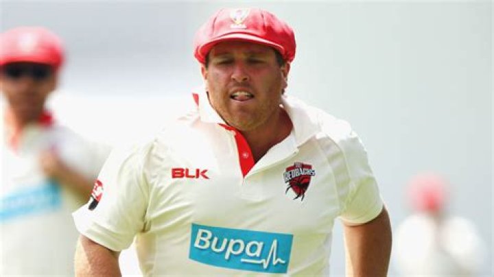 Mark Cosgrove (Cricket Player) - Age, Birthday, Bio, Facts, Family, Net Worth, Height & More