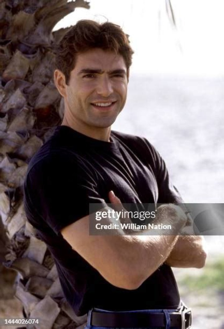 Mark Frankel Biography, Age, Height, Wife, Net Worth, Family