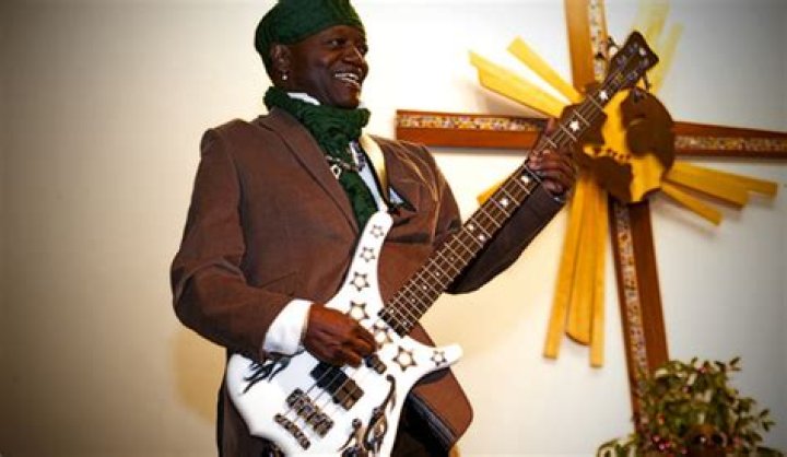 Marshall "Rock" Jones Biography, Age, Height, Wife, Net Worth and Family