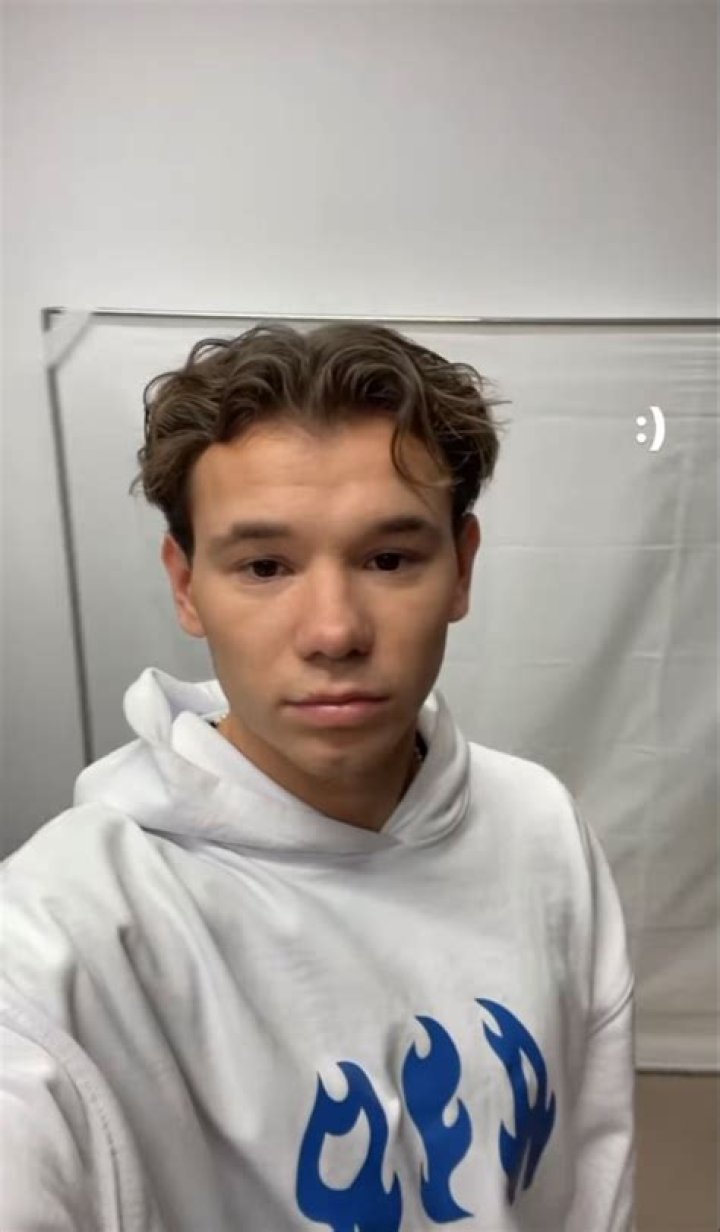 Martinus Gunnarsen (Pop Singer) - Age, Birthday, Bio, Facts, Family, Net Worth, Height & More