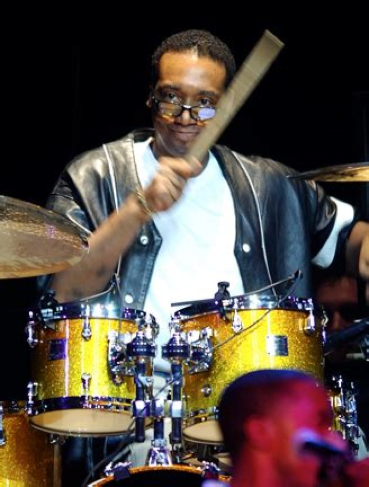 Marvin McQuitty Biography, Age, Height, Wife, Net Worth, Family