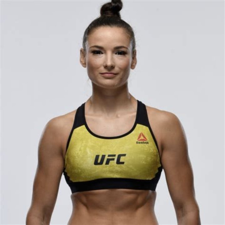 Maryna Moroz Height, Weight, Age, Wiki, Husband, Family, UFC Stats, Net Worth & More
