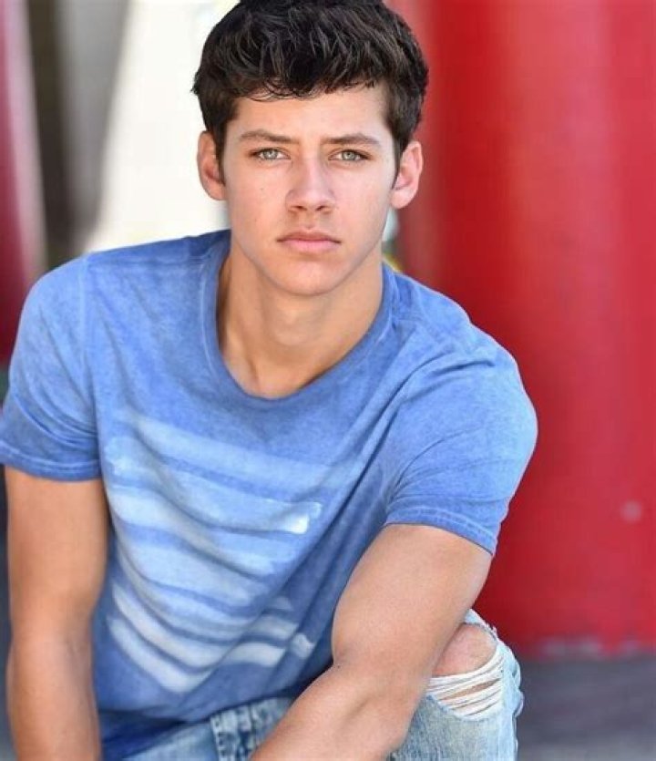 Matt Cornett (TV Actor) - Age, Birthday, Bio, Facts, Family, Net Worth, Height & More