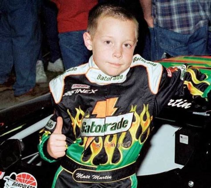 Matt Martin Biography, Age, Height, Wife, Net Worth, Family