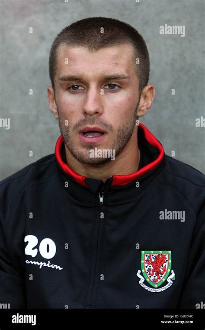 Matthew Collins Biography, Age, Height, Wife, Net Worth, Family