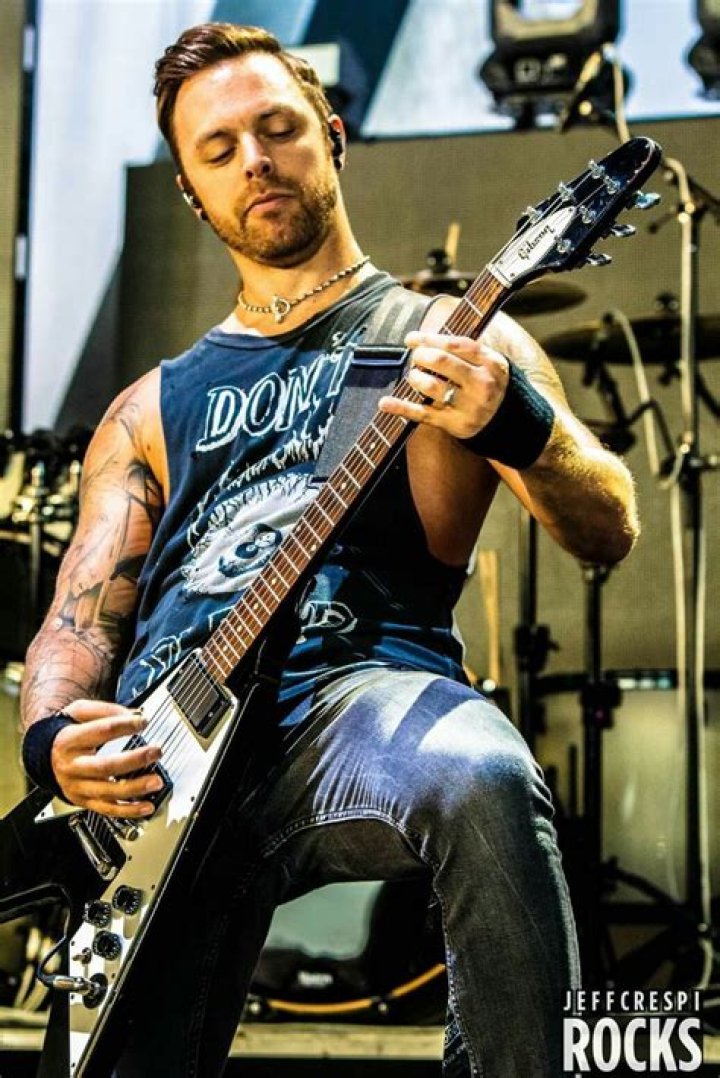Matthew Tuck (Metal Singer) - Age, Birthday, Bio, Facts, Family, Net Worth, Height & More
