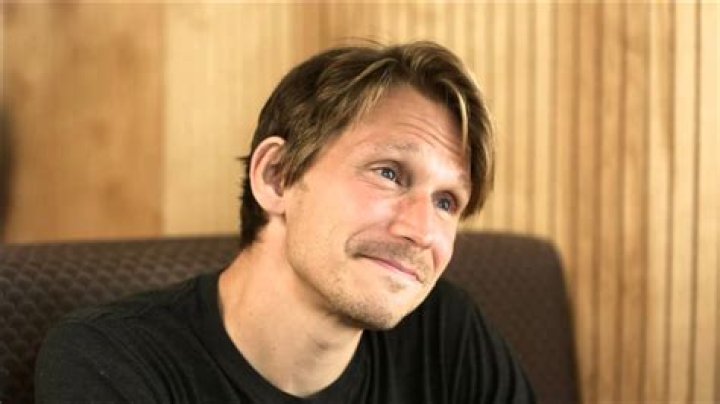 McCaleb Burnett Biography, Age, Height, Wife, Net Worth, Family