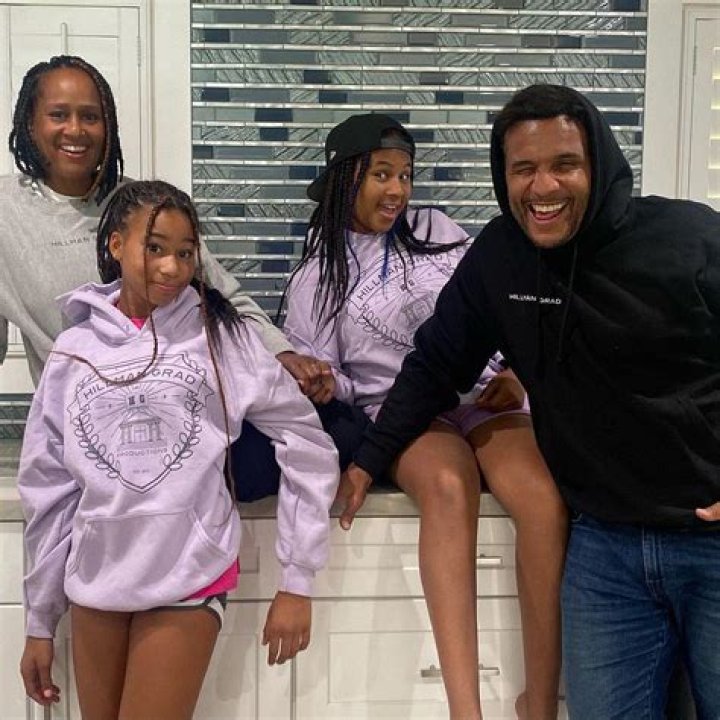 Meet David A. Arnold Wife Julie Harkness: Details On The Comedian Kids And Family