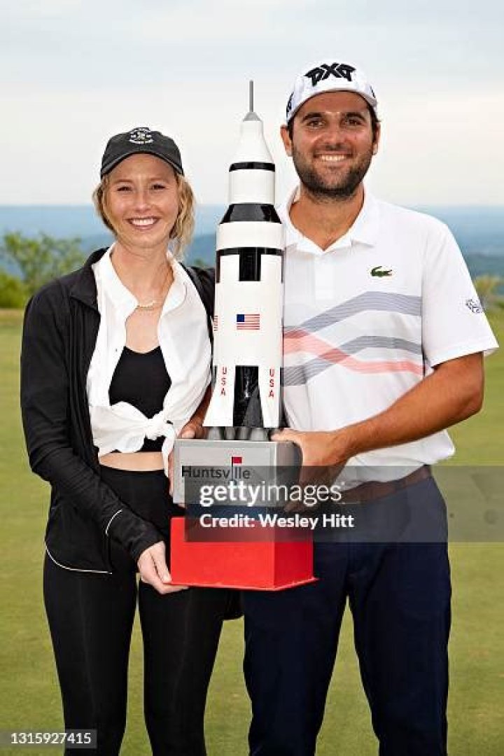 
Meet Paul Barjon Wife Katrina On Instagram- His Career Earnings And Net Worth In 2022 Explored 