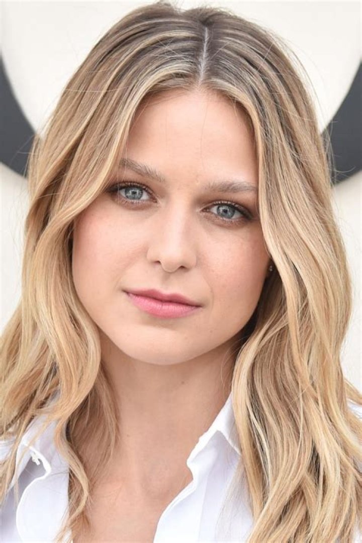 Melissa Benoist (TV Actress) - Age, Birthday, Bio, Facts, Family, Net Worth, Height & More