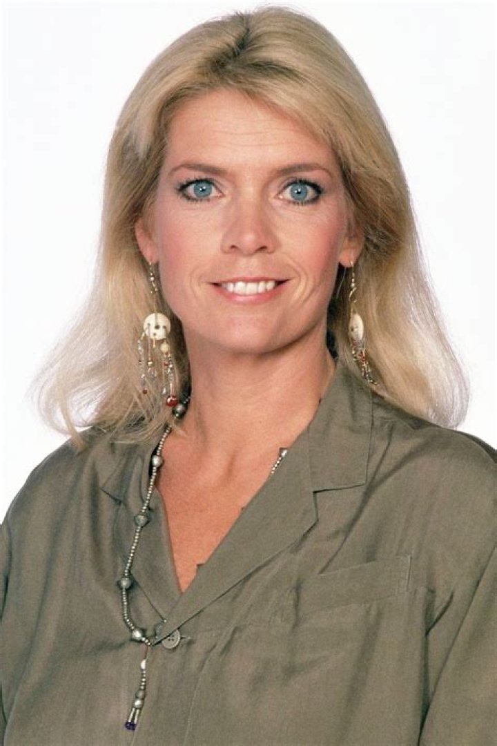 Meredith Baxter (TV Actress) - Age, Birthday, Bio, Facts, Family, Net Worth, Height & More