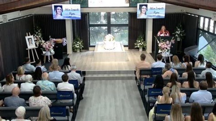 Mia Ryan (Reality Star) - Umur, Ulang Tahun, Bio, Fakta, Keluarga, Kekayaan Bersih, Tinggi Badan & Lainnya