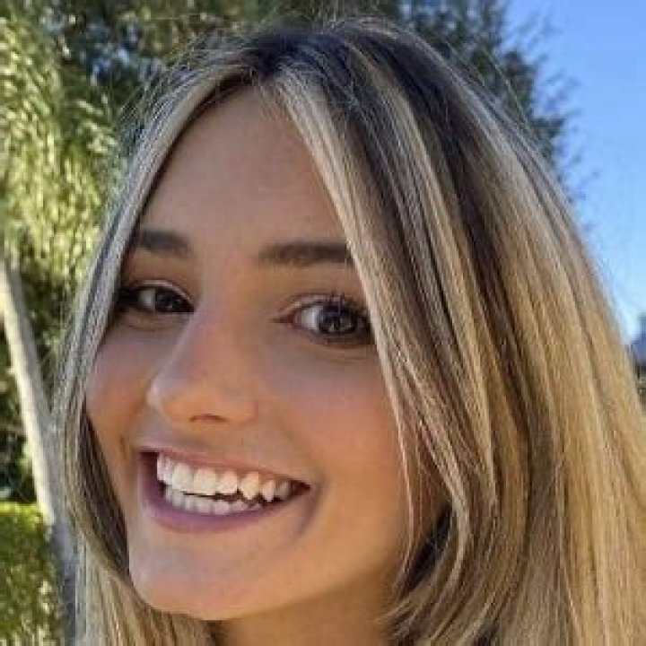 Michela Arbocco (TikTok Star) - Age, Birthday, Bio, Facts, Family, Net Worth, Height & More