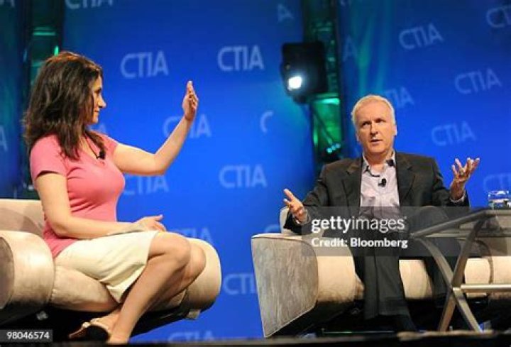 Michelle Caruso-Cabrera Biography, Age, Height, Husband, Net Worth, Family