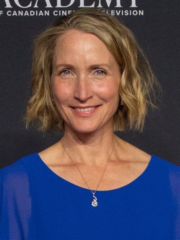 Michelle Nolden (TV Actress) - Age, Birthday, Bio, Facts, Family, Net Worth, Height & More