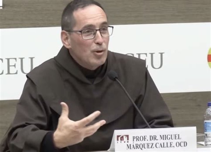 Miguel Marquez (Journalist) - Age, Birthday, Bio, Facts, Family, Net Worth, Height & More