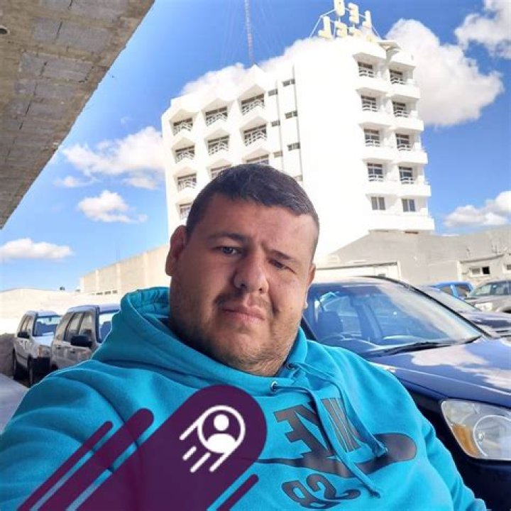 Mike Ángel Salazar (Comediante) - Edad, cumpleaños, biografía, hechos, familia, patrimonio neto, altura y más