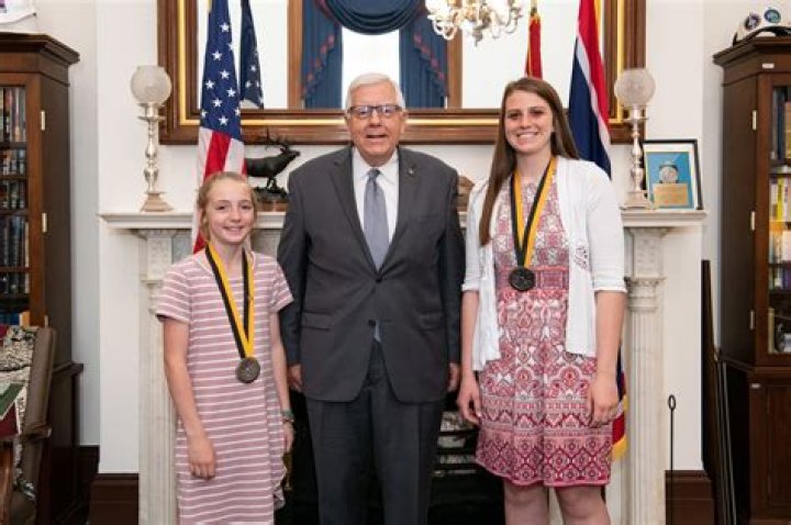 
Mike Enzi Wife Diane Enzi Age, Birthday, Wikipedia, Who, Nationality, Biography 