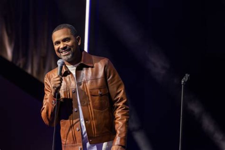 Mike Epps (Comedian) - Age, Birthday, Bio, Facts, Family, Net Worth, Height & More