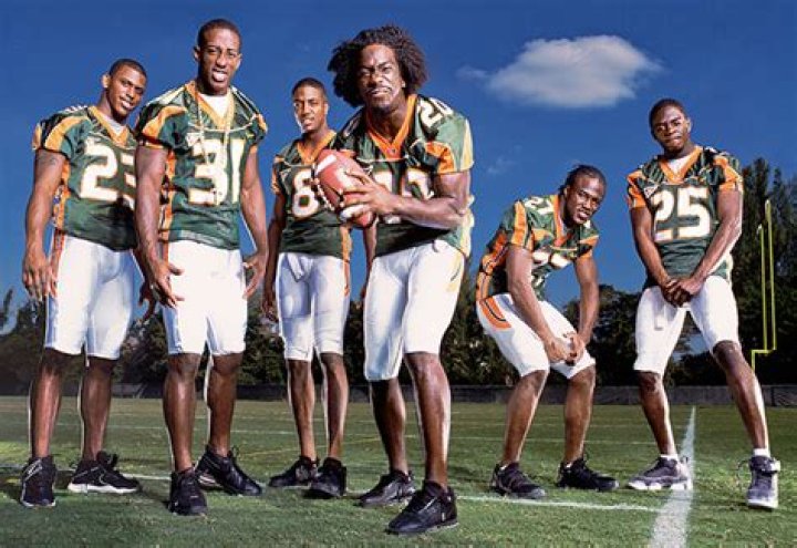 Mike Rumph Biography, Age, Height, Wife, Net Worth, Family