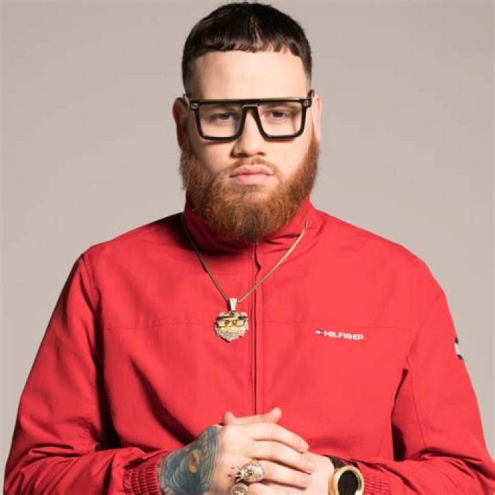 Miky Woodz (Rapper) - Age, Birthday, Bio, Facts, Family, Net Worth, Height & More