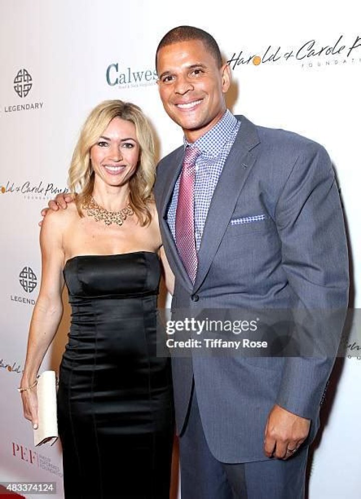 Miles Simon Biography, Age, Height, Wife, Net Worth, Family