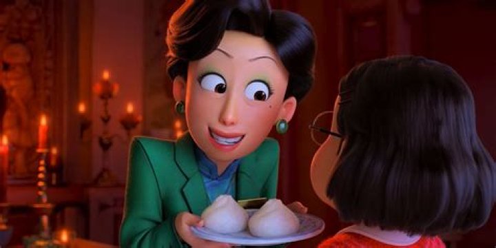 Ming Lee (Instagram Star) - Age, Birthday, Bio, Facts, Family, Net Worth, Height & More