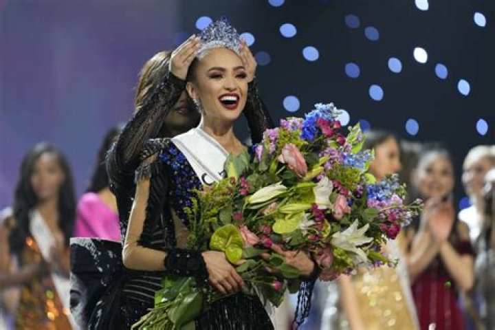 
Miss USA 2022 R’Bonney Gabriel Denies Allegations That Pageant Was ‘Rigged’ in Her Favor 