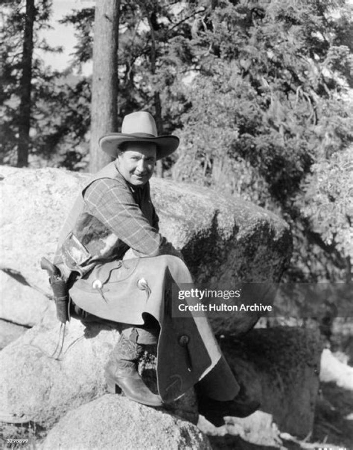 Monte Blue (Movie Actor) - Age, Birthday, Bio, Facts, Family, Net Worth, Height & More