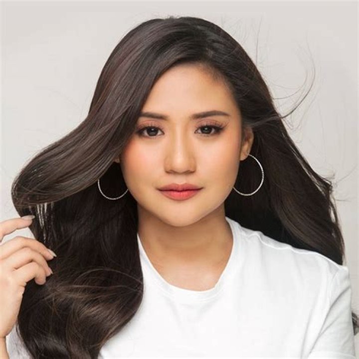 Morissette Amon (R&B Singer) - Age, Birthday, Bio, Facts, Family, Net Worth, Height & More